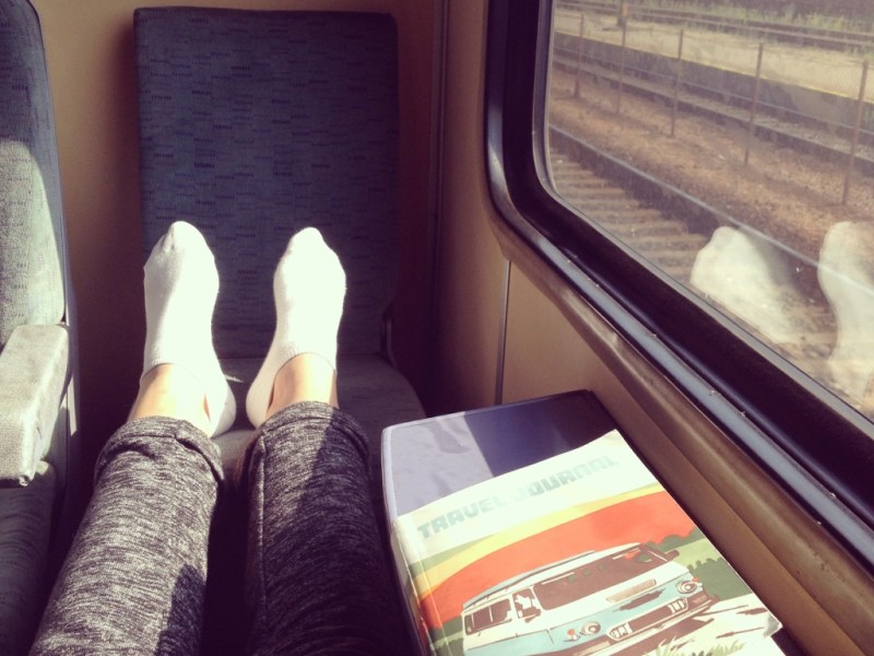 Die 16 besten Tipps gegen Langeweile bei&nbsp;Zugreisen